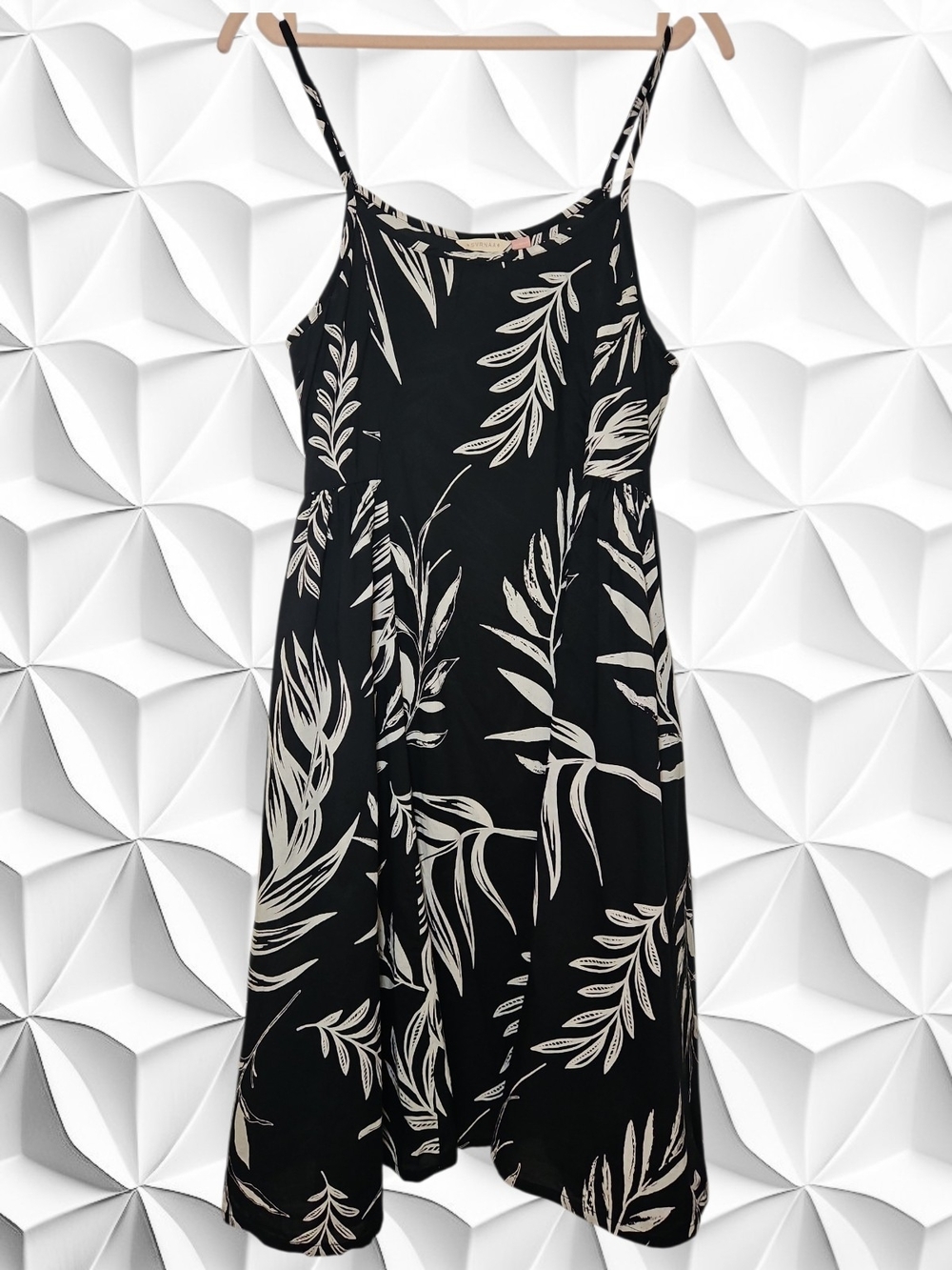 SVRNAA by Azorte Black White Tropical Leaf Cotton Midi Dress Medium